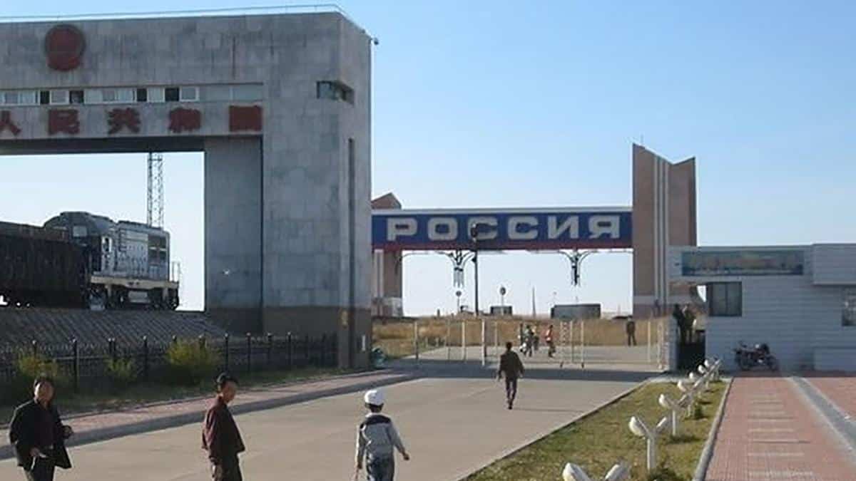 Россия закрывает границу с Китаем в пяти регионах до марта