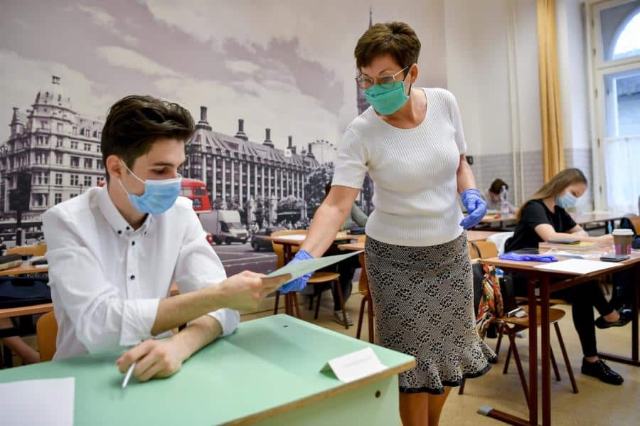 Экзамен в маске? Какие правила безопасности будут работать на ЕГЭ в Москве