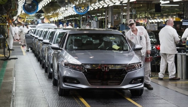 BMW и Honda закрывают заводы в Европе и США