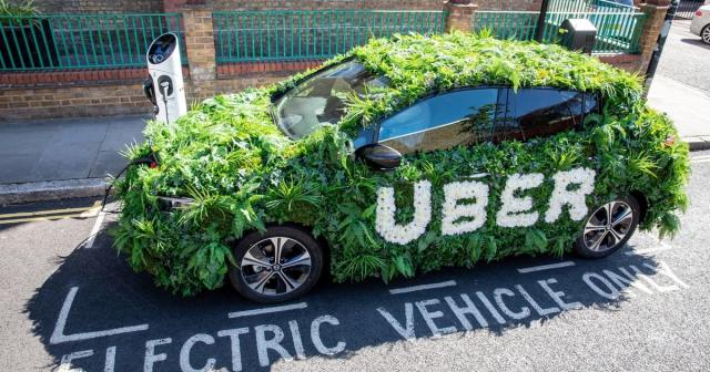 К 2030 году Uber планирует использовать в США и Европе только электромобили