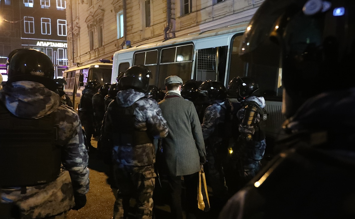 Россия вышлет трех европейских дипломатов за участия акции протеста в поддержку  Навального