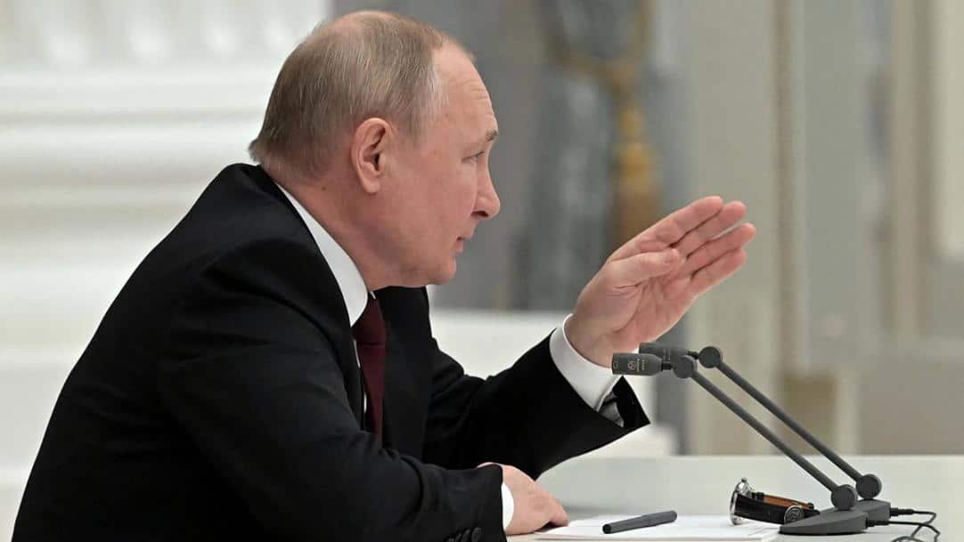 Путин подписал указ о признании независимости ДНР и ЛНР
