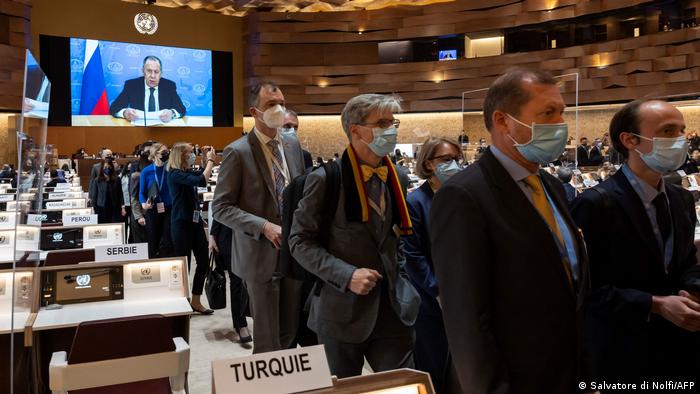 Больше ста дипломатов вышли из зала во время выступления Лаврова в Совете ООН по правам человека