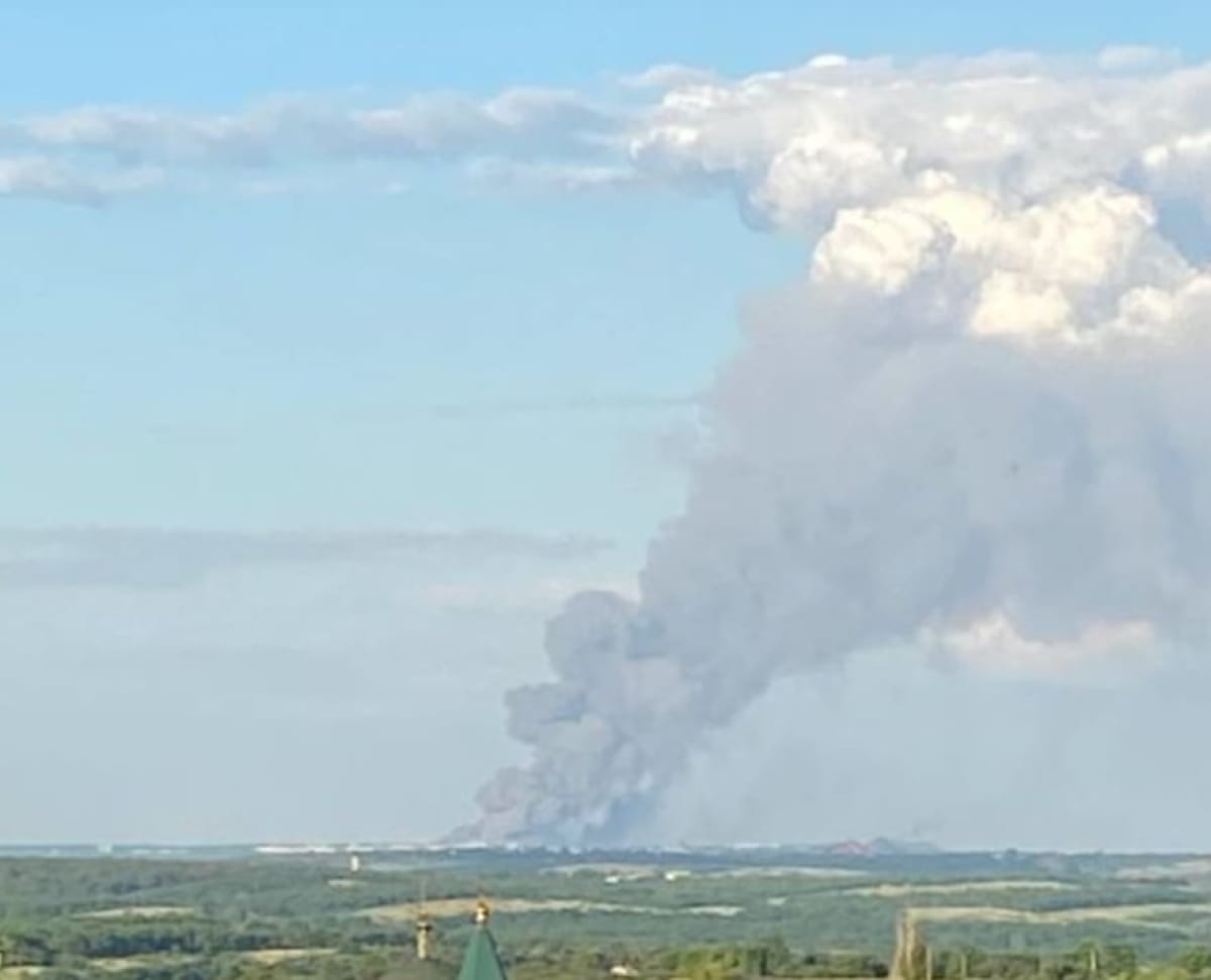 В оккупированной Луганской области взорвался российский склад с боеприпасами