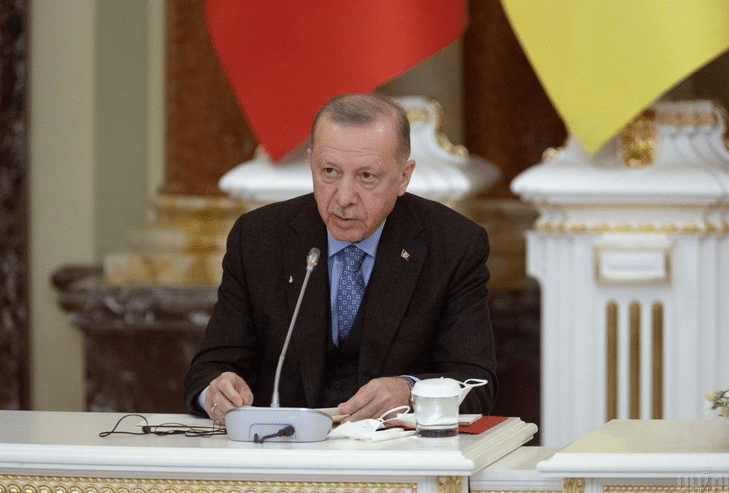 Путин просил Эрдогана открыть производство беспилотников Bayraktar в России — СМИ