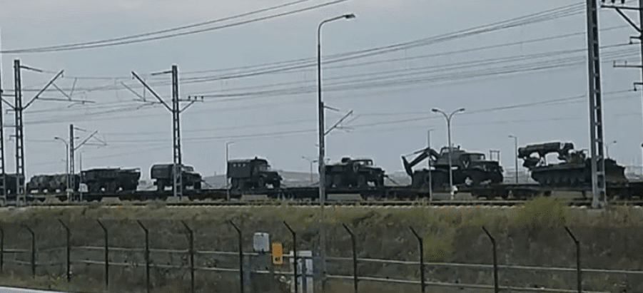 Россия перебрасывает в Крым партию тяжелой военной техники – СМИ
