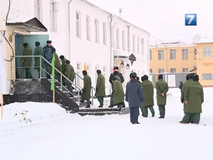 Где живут опасные преступницы: самая строгая женская тюрьма в России