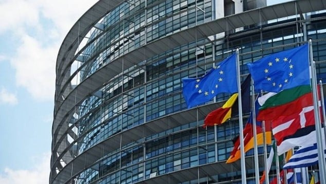 Европарламент принял резолюцию в поддержку включения Румынии и Болгарии в Шенгенскую зону