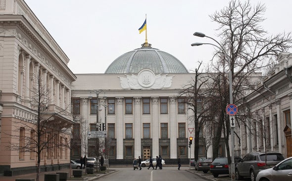 Верховная рада Украины приняла законопроект о нацменьшинствах, необходимый для вступления в ЕС