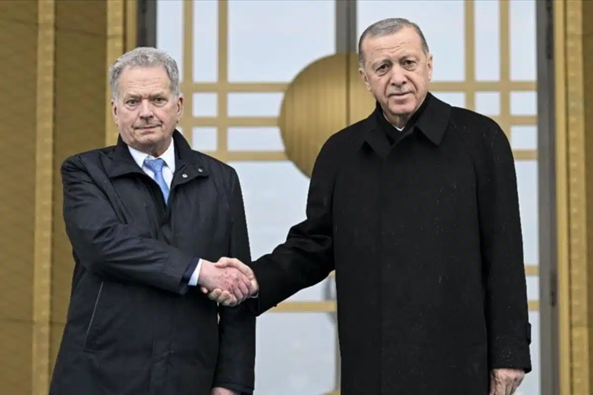 Турция начала процесс утверждения заявки Финляндии на вступление в НАТО