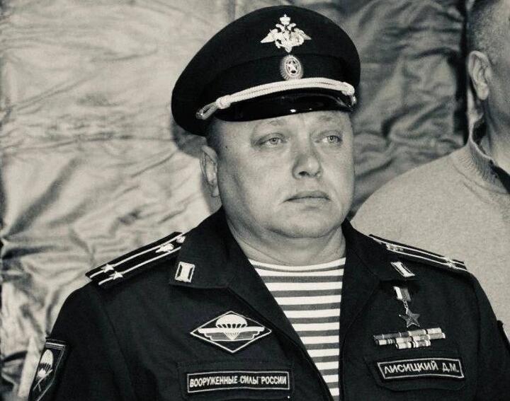 Умер Герой России, один из организаторов Иловайского котла Дмитрий Лисицкий — то ли погиб в Украине, то ли застрелился