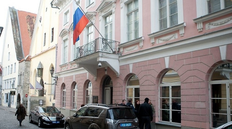 В Эстонии решили выгнать российского дипломата: подрывал безопасность страны