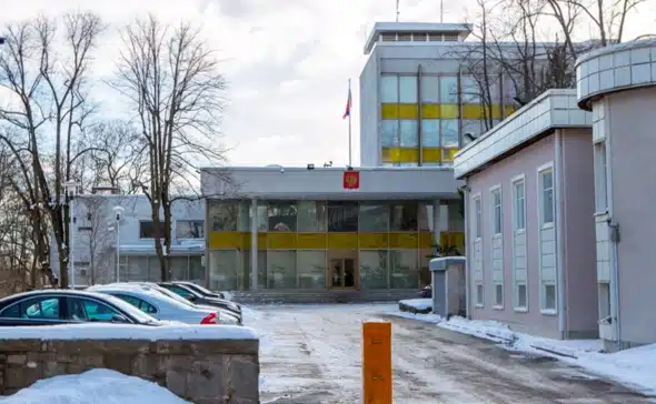 Швеция объявила о высылке пяти российских дипломатов