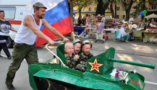 В Крыму и Севастополе отменили военные парады в День победы из соображений безопасности
