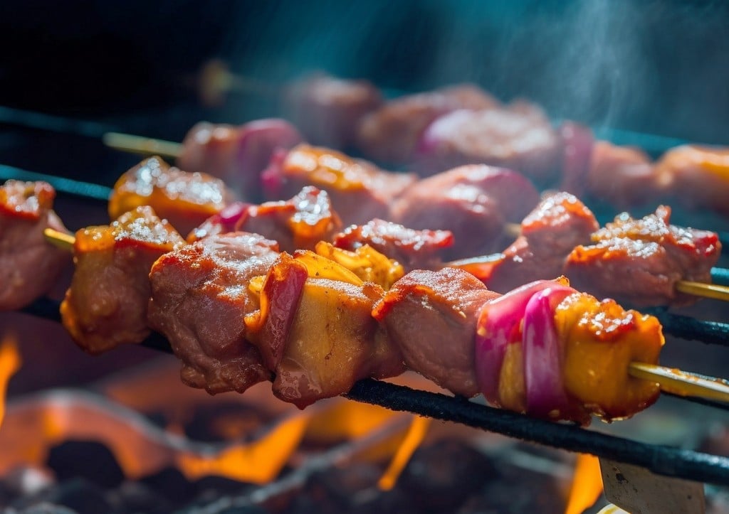 Рецепты шашлыка на любой вкус: секреты приготовления вкусного мяса