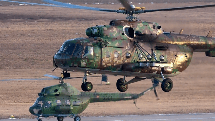 Латвия передаст все свои вертолеты Украине