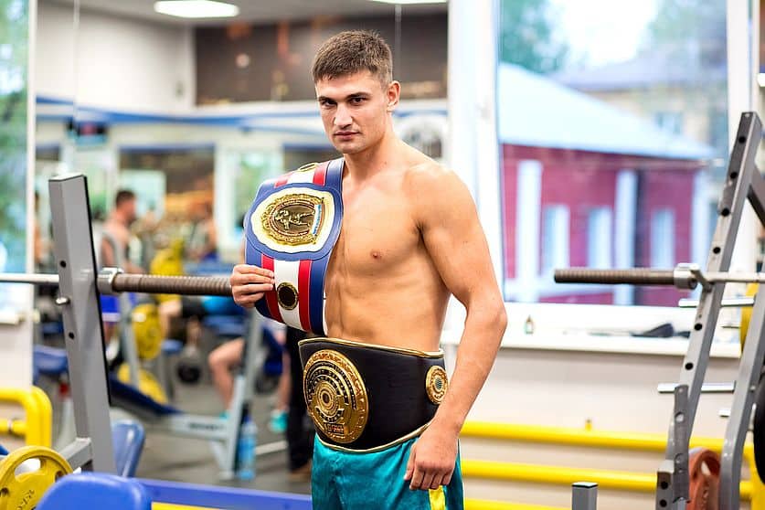 Чемпиона России по боксу Артура Осипова арестовали по делу о развращении малолетних