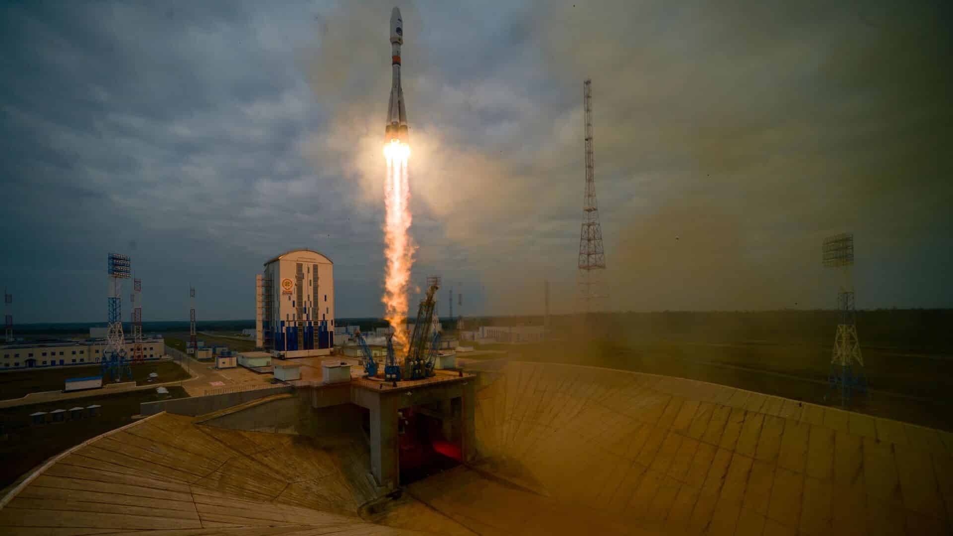 Россия впервые за 50 лет отправит миссию на Луну. Что она там будет делать?