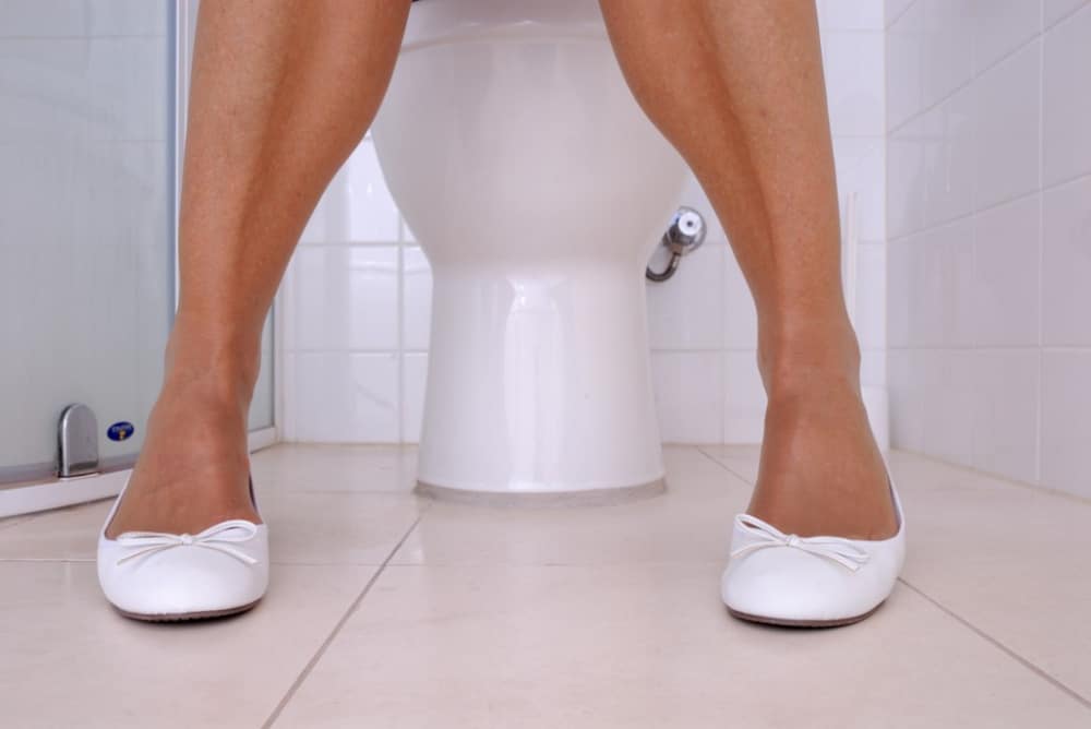 Можно ли забеременеть, если после полового акта сходить в туалет: отвечает гинеколог