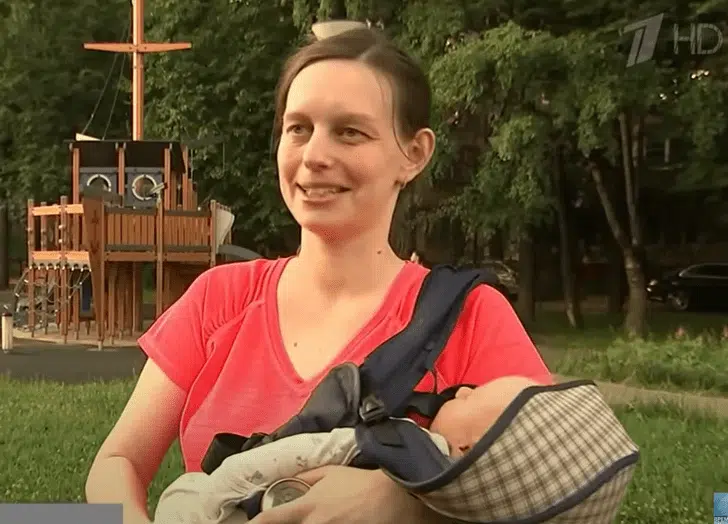 Родители Алисы Тепляковой ждут девятого ребенка, хотя младшему нет еще года