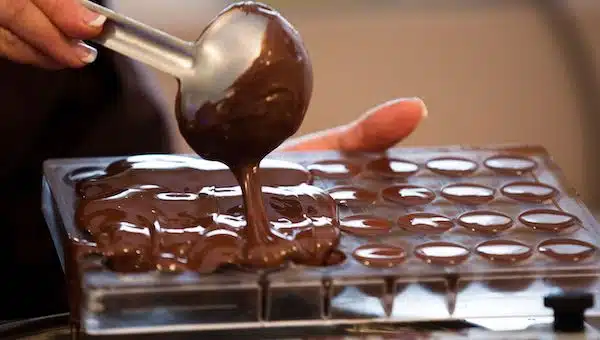 «Шоколад будет элитным продуктом». В России дорожают сладости