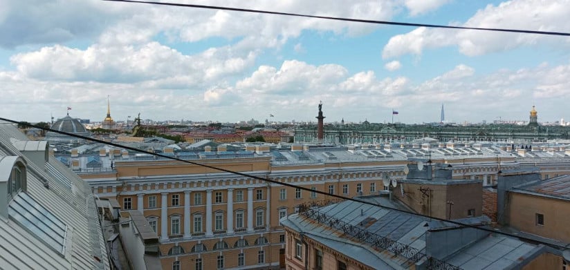 В Петербурге могут разрешить снос почти 400 исторических зданий