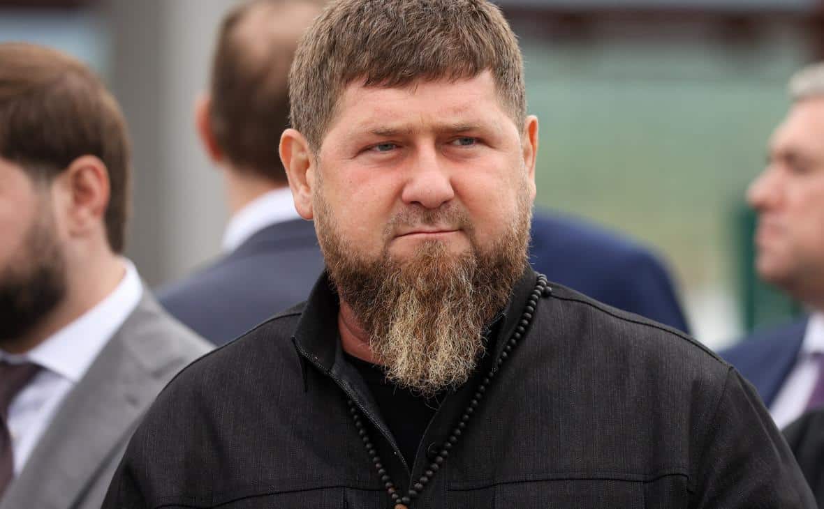 Кадыров потребовал кровной мести в случае убийства представителя власти. Если преступника не найдут, силовики должны убить его родственника