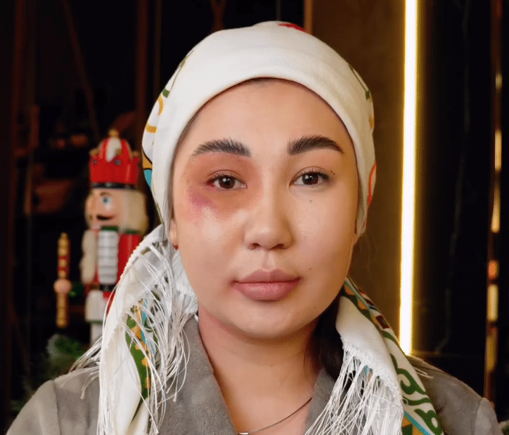 Сотрудницы магазина косметики Moodmart выпустили видео о проблеме домашнего насилия в Казахстане