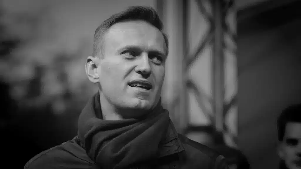 Как в России восприняли новость о смерти Навального