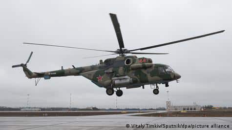 Российский вертолет МИ-8. Такой же вертолет Максим Кузьминов угнал из России в Украину