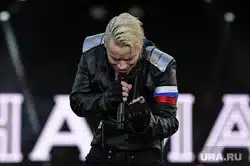 Теракт могли организовать во время проведения концерта SHAMANa в период с 9 по 11 марта, передают «Известия»