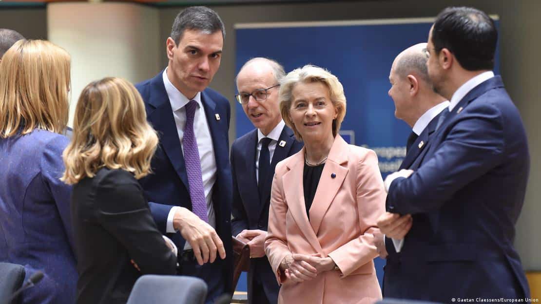 Урсула фон дер Ляйен и лидеры стран ЕС