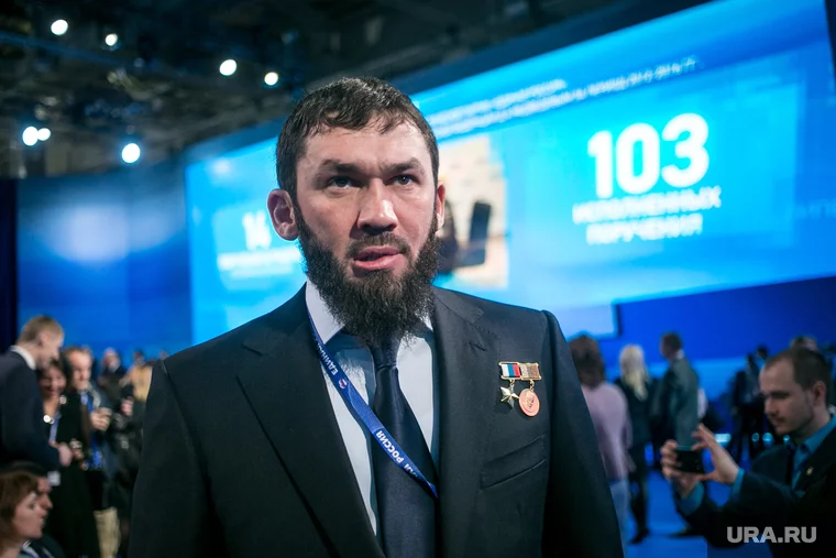 Бессменный глава парламента Чечни Даудов досрочно сложил полномочия