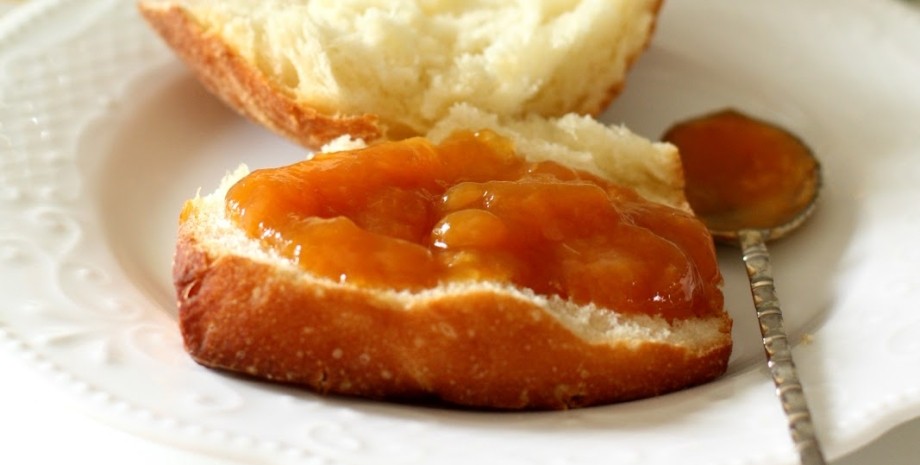 Сладкое удовольствие: рецепт варенья из персиков с корицей