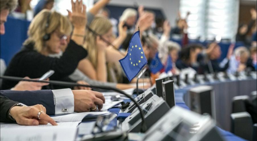 Европарламент одобрил кредит Украине на 35 миллиардов евро из замороженных активов РФ