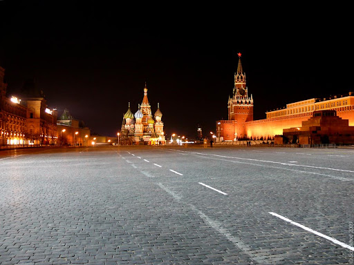 Красная площадь отдыхает: новогодние планы Москвы