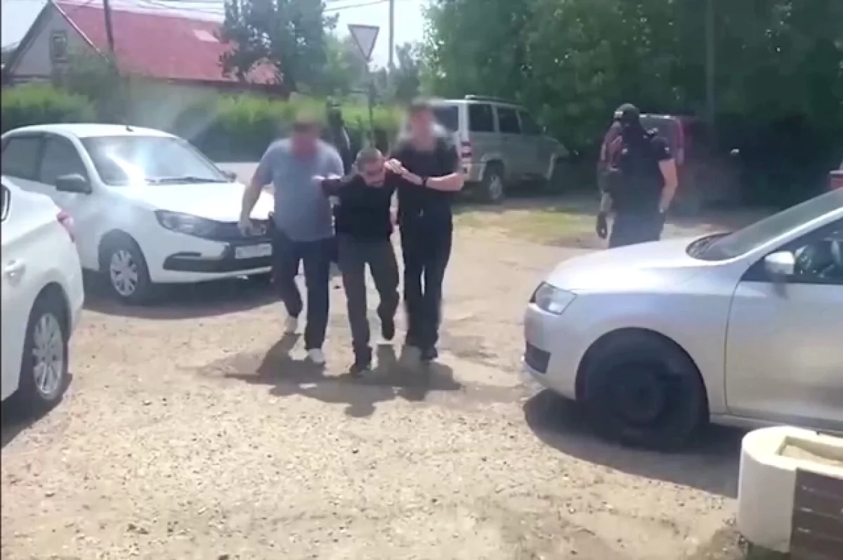 Контрактник, ревность и автомат: под Волгоградом развернулась драма со стрелбой