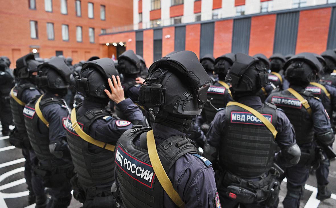 Заморозка без суда: полиция получила доступ к счетам россиян