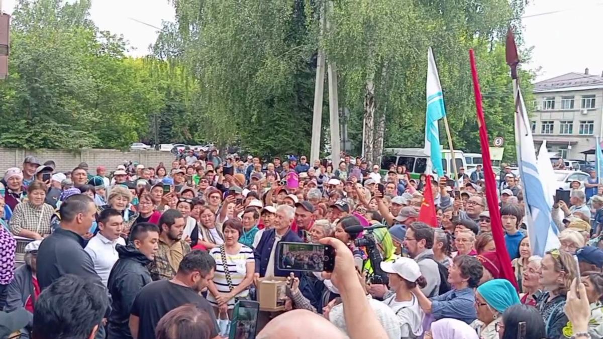 Суд Алтая оставил в силе реформу самоуправления, несмотря на массовые протесты