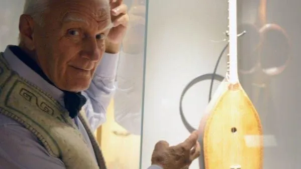 Юрий Аравин