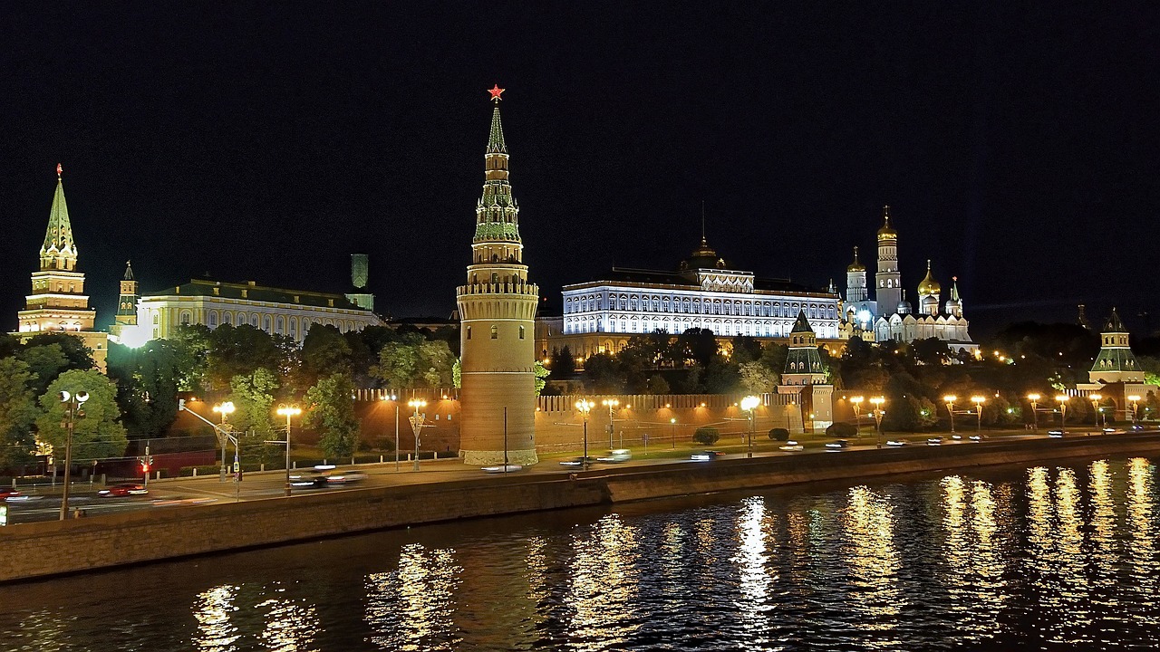 Кибервампиры Москвы высосали 34 миллиарда за полгода
