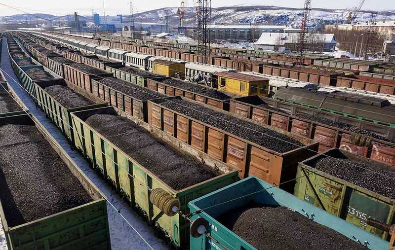Железнодорожный обвал: РЖД готовят массовые увольнения