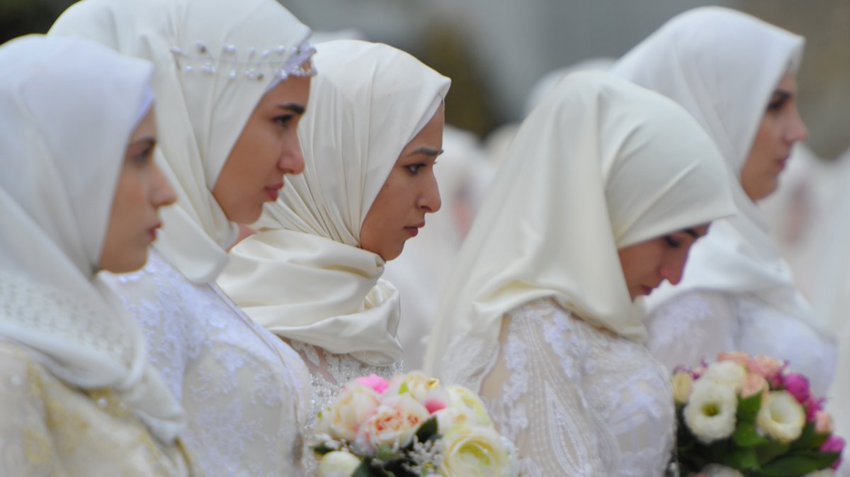 Путин предложил детские браки как ответ на демографический кризис