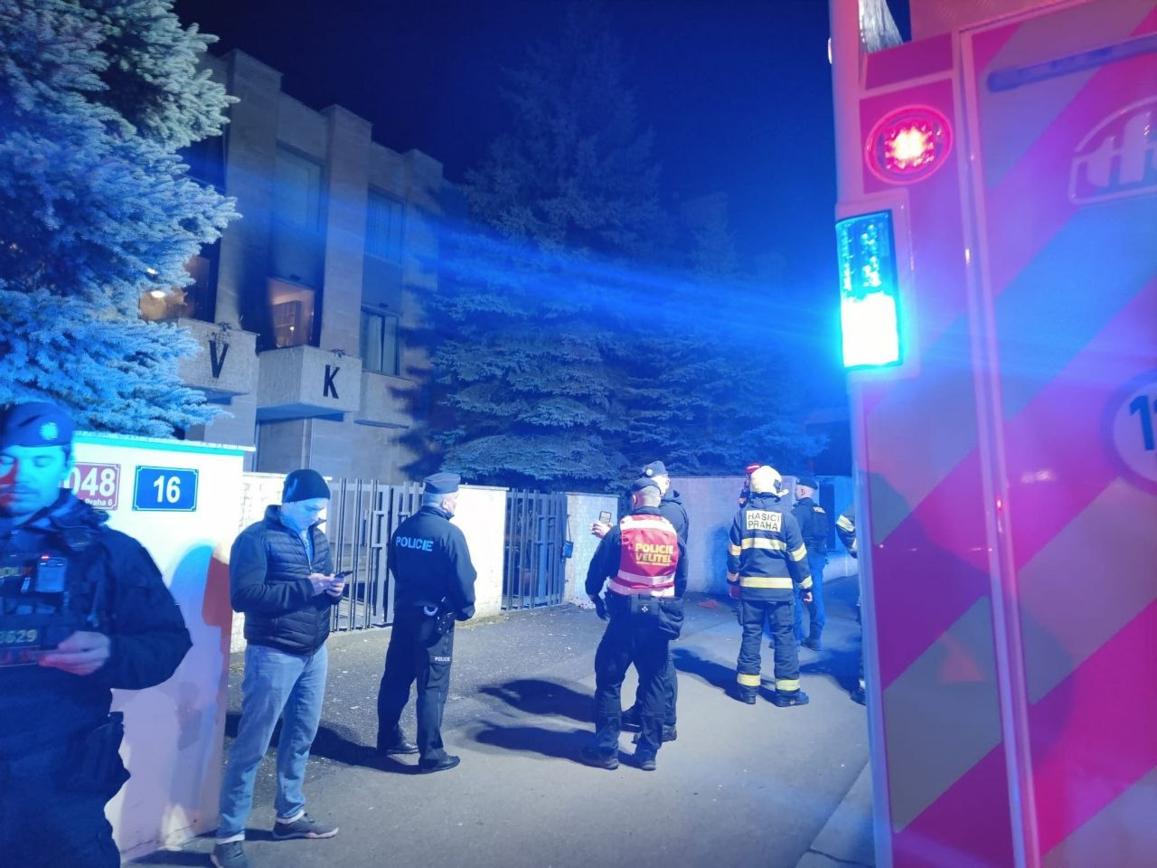 Нападение на «Русский дом» в Праге: здание культурного центра пытались сжечь коктейлями Молотова