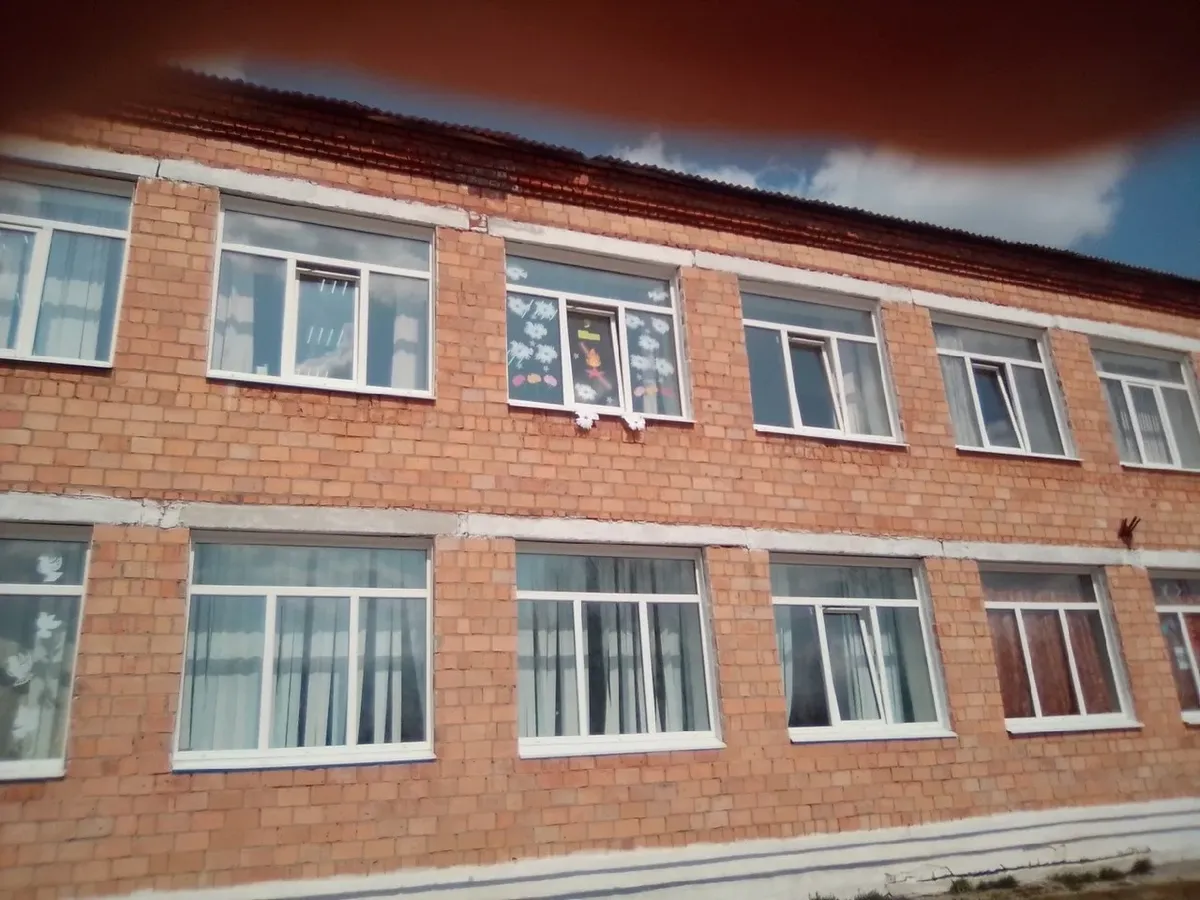 Штраф за разговор: как родительское собрание закончилось судом