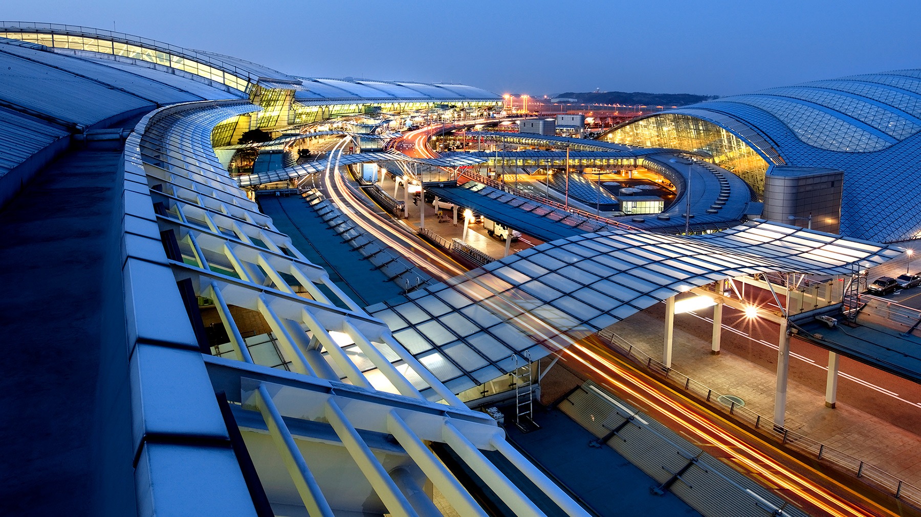 Саяхатшылар жұмағы: сіз ешқашан кеткіңіз келмейтін әлемдегі ең жақсы орталықтар