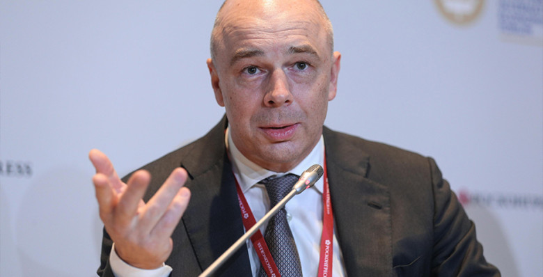 Денег нет, но не пугайтесь: что на самом деле происходит с казной России?