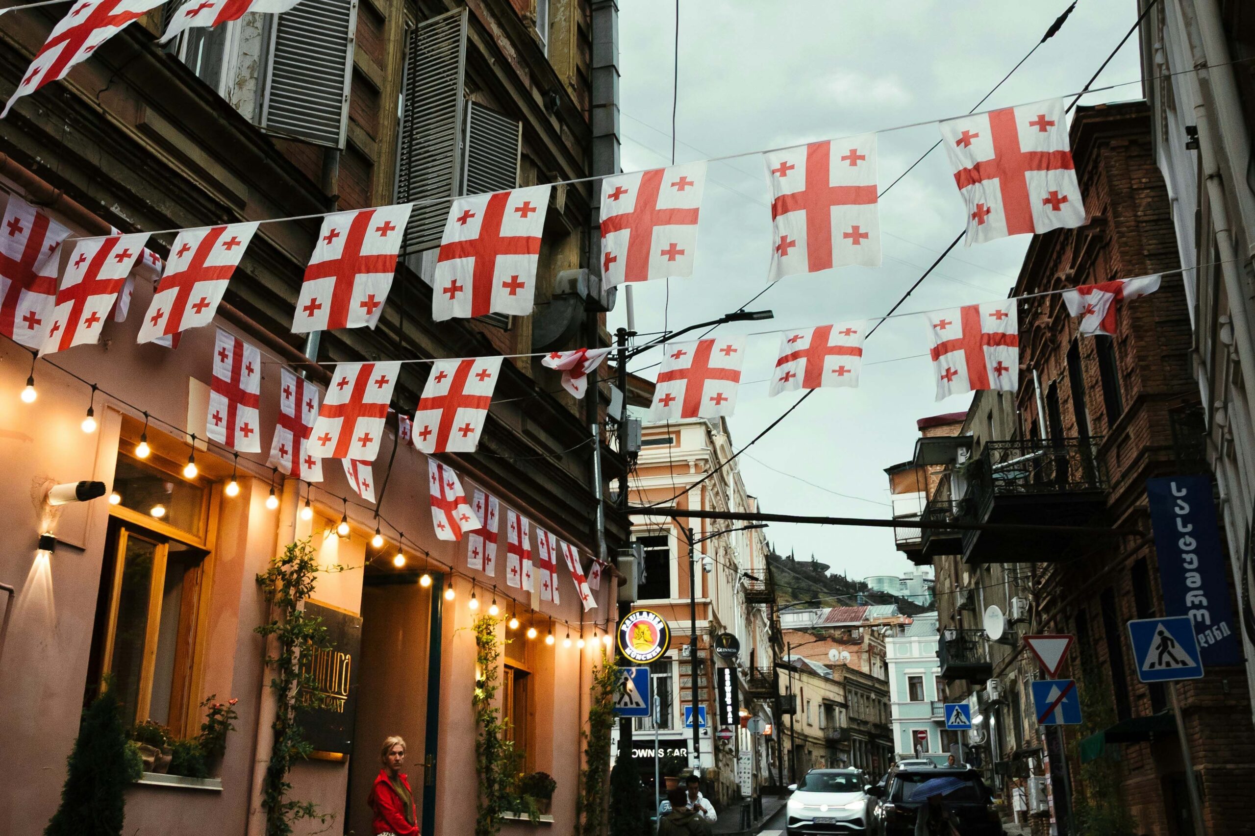 ნამუშევარი აჭარიდან: როგორ ახდენს საქართველო ციფრული მომთაბარეების ინტეგრირებას თავის ეკონომიკაში