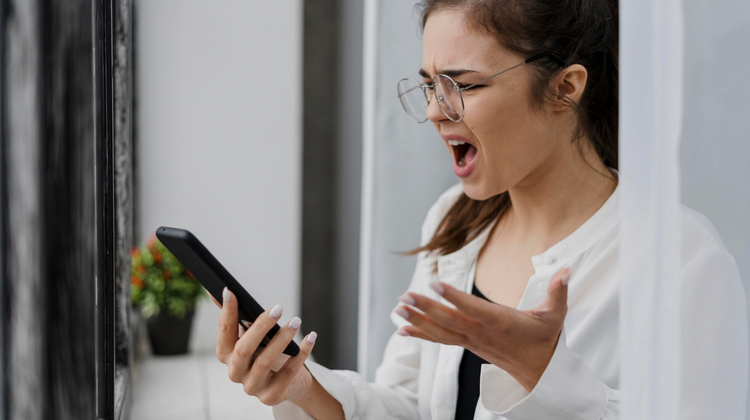 Молчание — золото? За мат в адрес власти теперь грозит «уголовка»