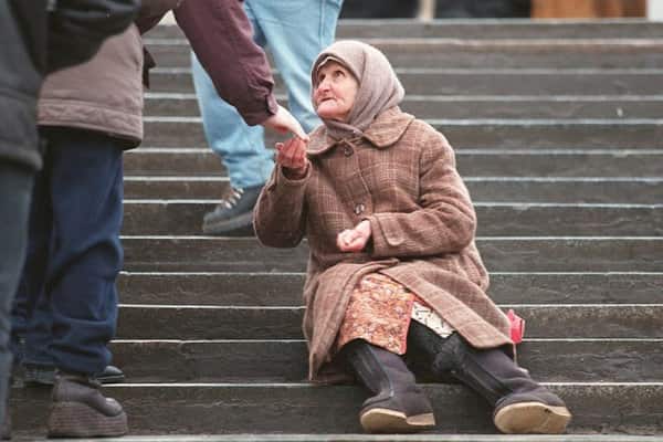 Москва прислала по 9 долларов, чтобы приднестровские старики ни в чем себе не отказывали